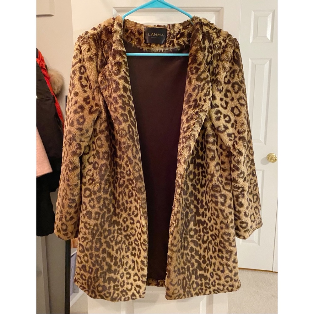 Leopard faux fur coat